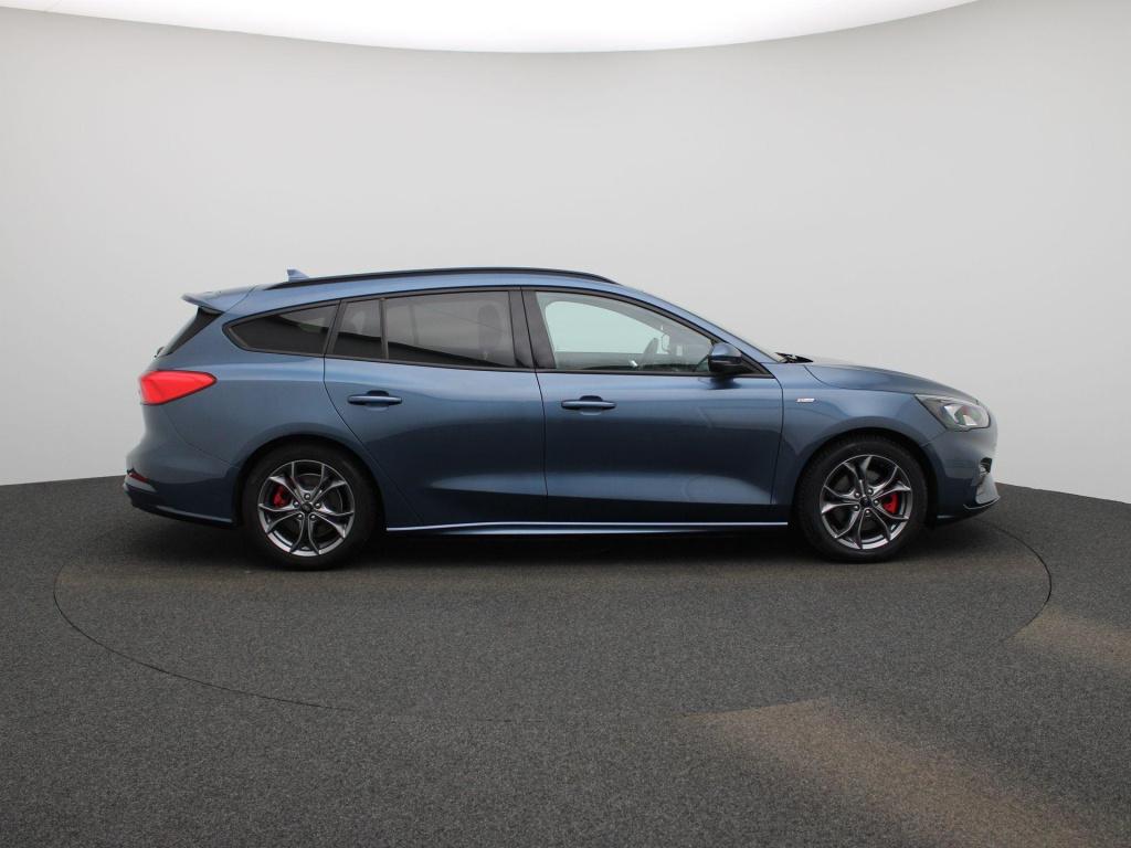 Ford Focus wagon 1.0 ecoboost hybrid st line x business trekhaak - all-weat