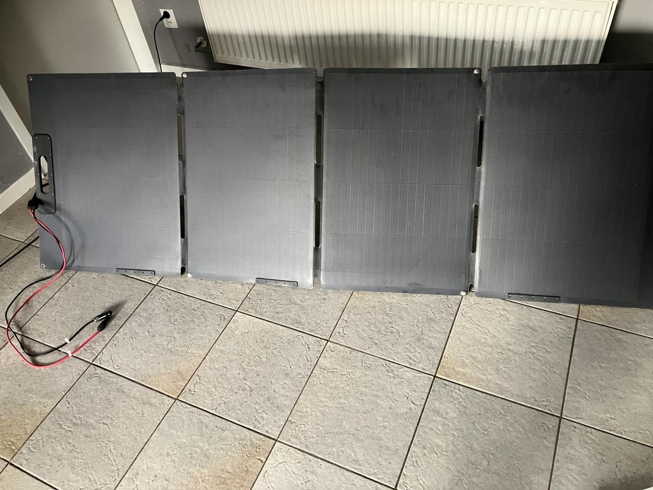 Draagbaar zonnepaneel Bluetti MP200