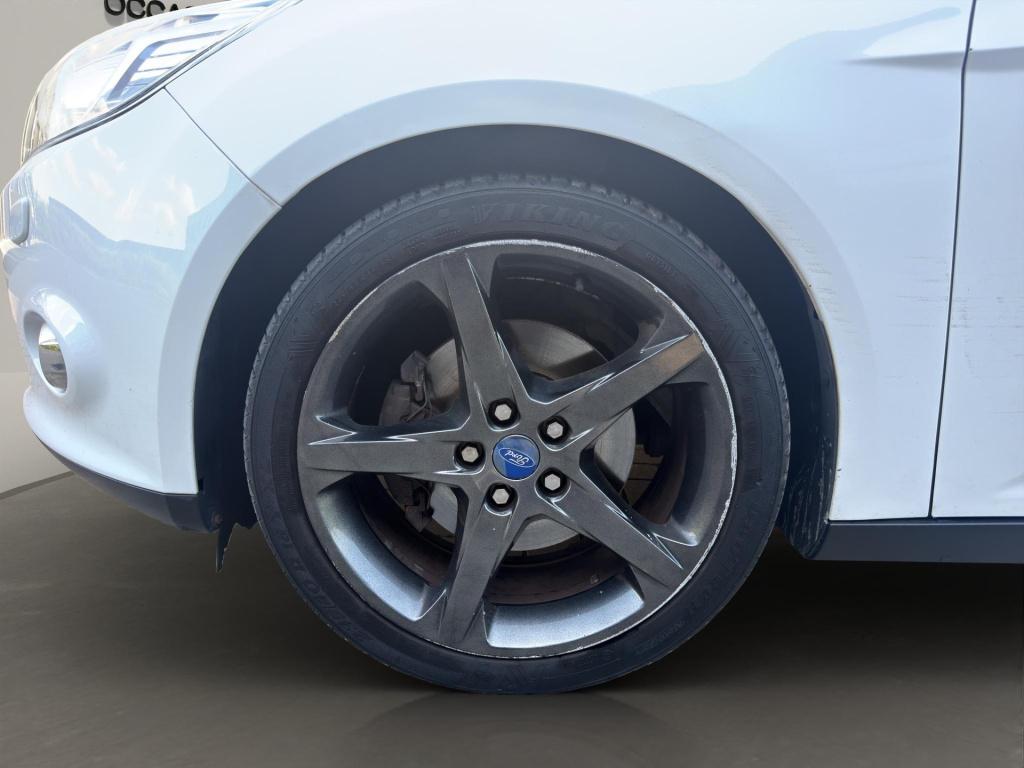 Ford Focus 1.6 ecoboost titanium clima cruise