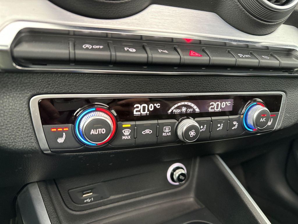 Audi Q2 1.4 tfsi cod launch edition s-line automaat leder panorama dak stoe