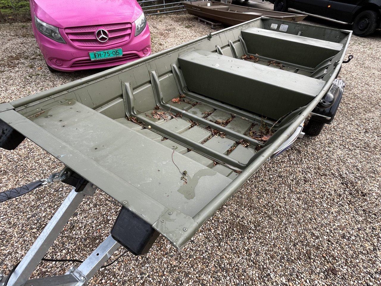 Smoker Craft + Trailer + Motor