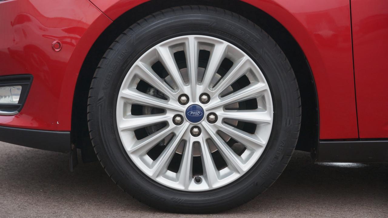 Ford Focus Wagon 1.0 Titanium rijklaar incl garantie