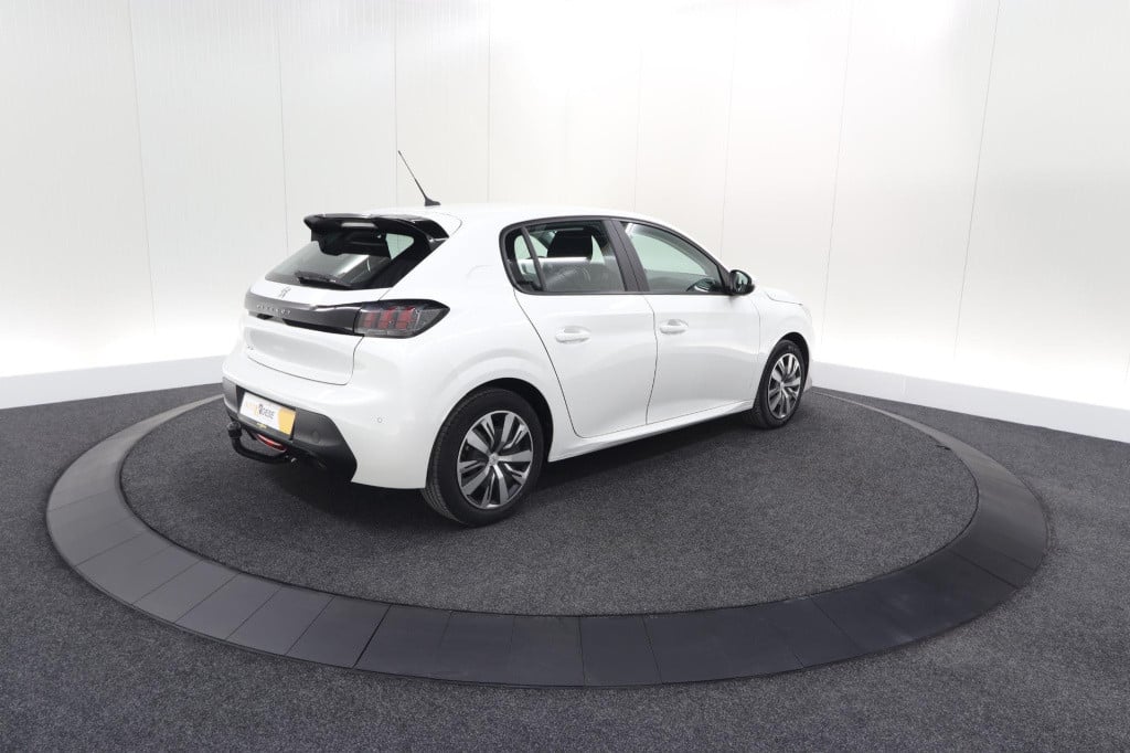 Peugeot 208 puretech 100 eat8 active | trekhaak | parkeersensoren | navigat