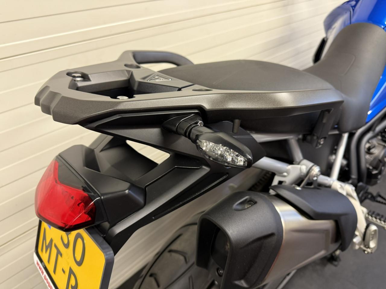 Jonge en zeer nette Triumph Tiger 900 GT Pro slechts 3100km!