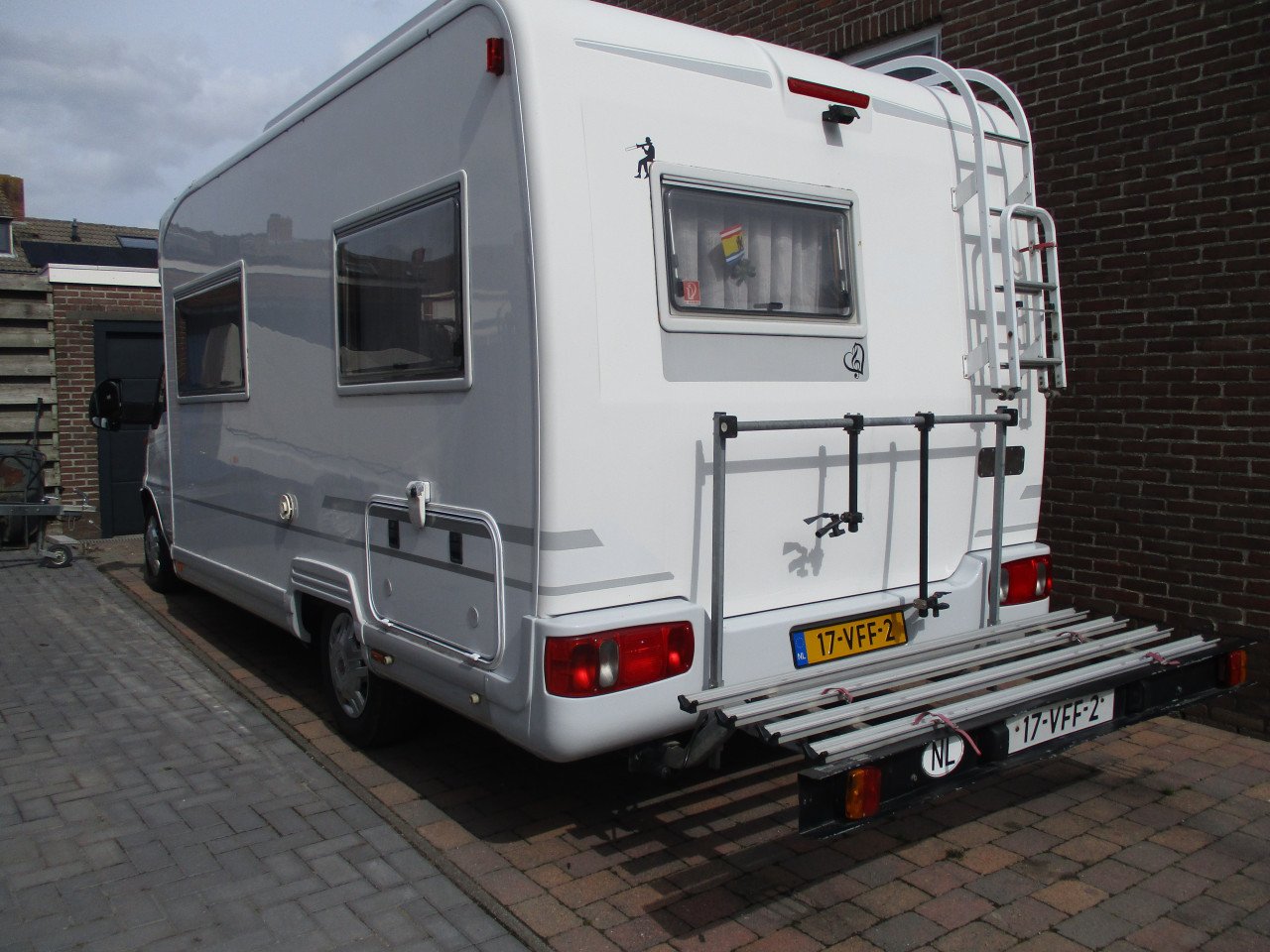Camper Burstner T604 Harmony Line
