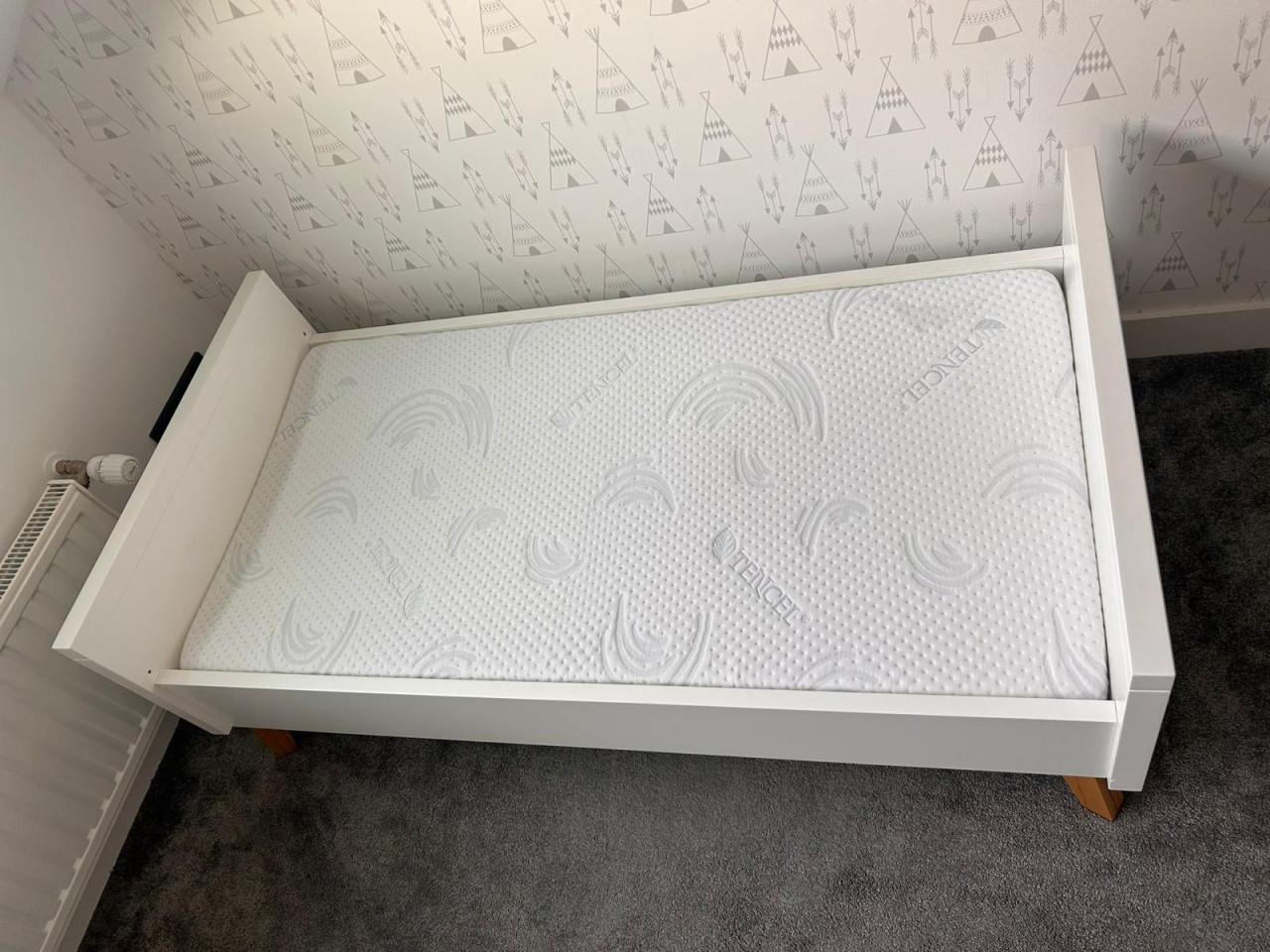 Peuterbed TWF Mika 70x140 incl matras