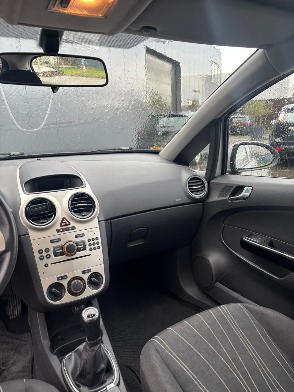 Opel Corsa 1.2 16V 5D WR 2007 Grijs | NAP | NIEUWE APK!