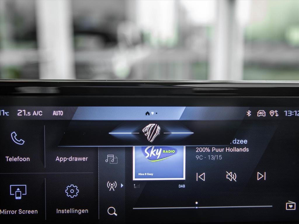 Peugeot 2008 1.2 hybrid 136pk e-dcs6 gt | panoramadak | camera | navigatie 