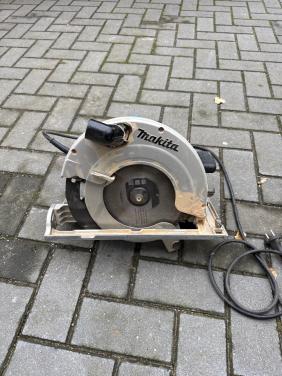 Makita cirkelzaag 5903r