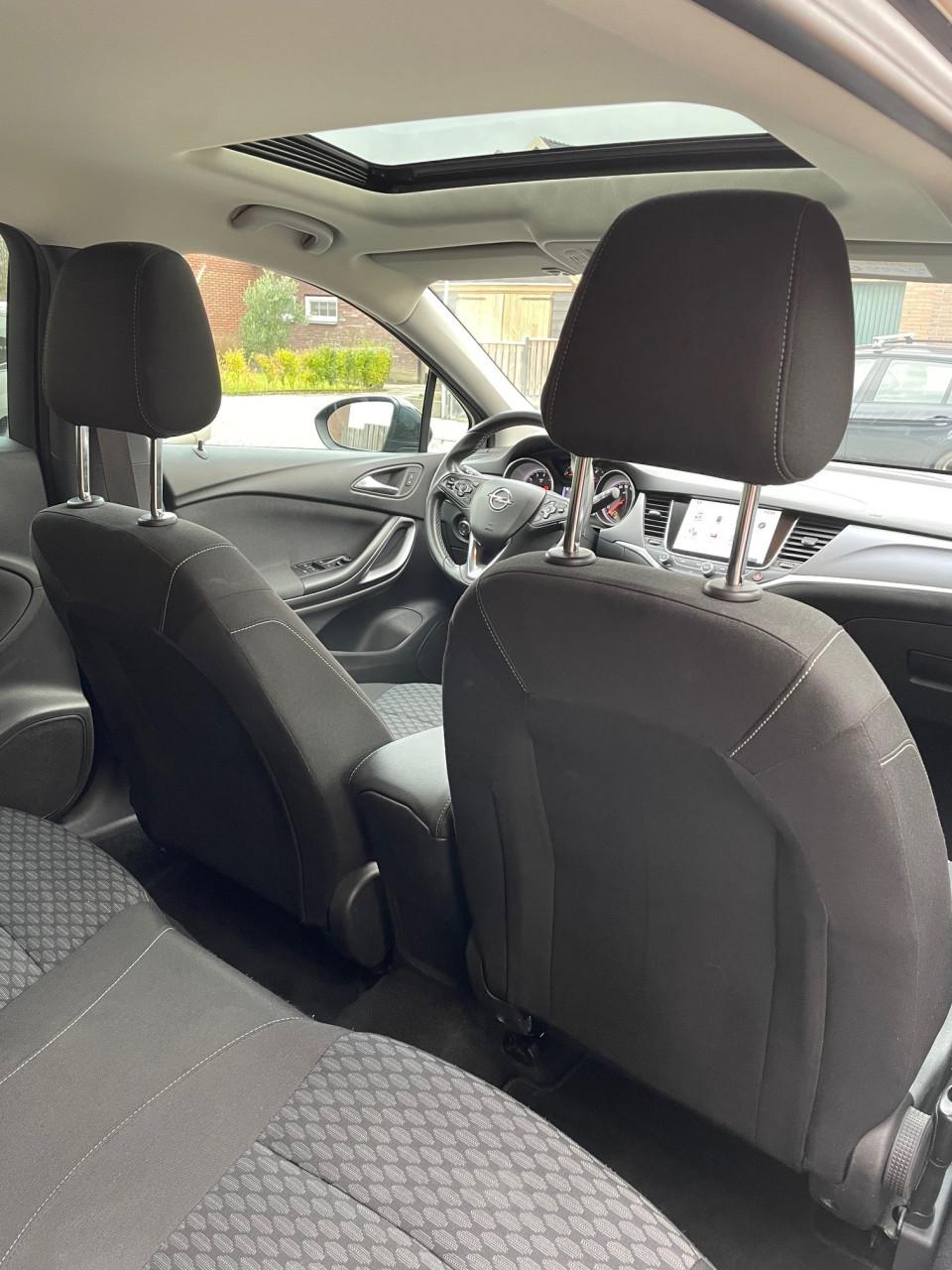 OPEL ASTRA SPORTS TOURER