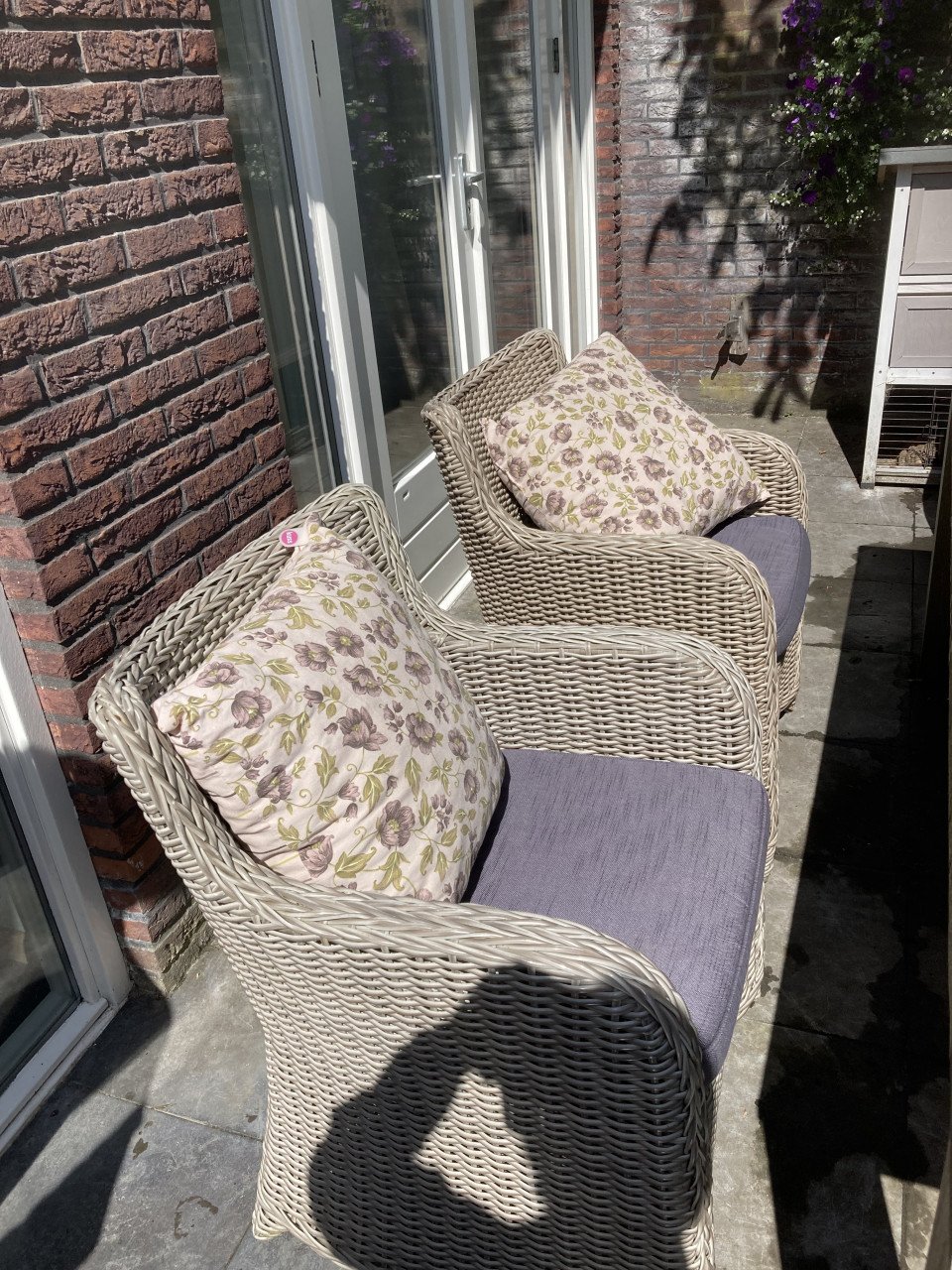 Tuinset - 6 mooie stoelen