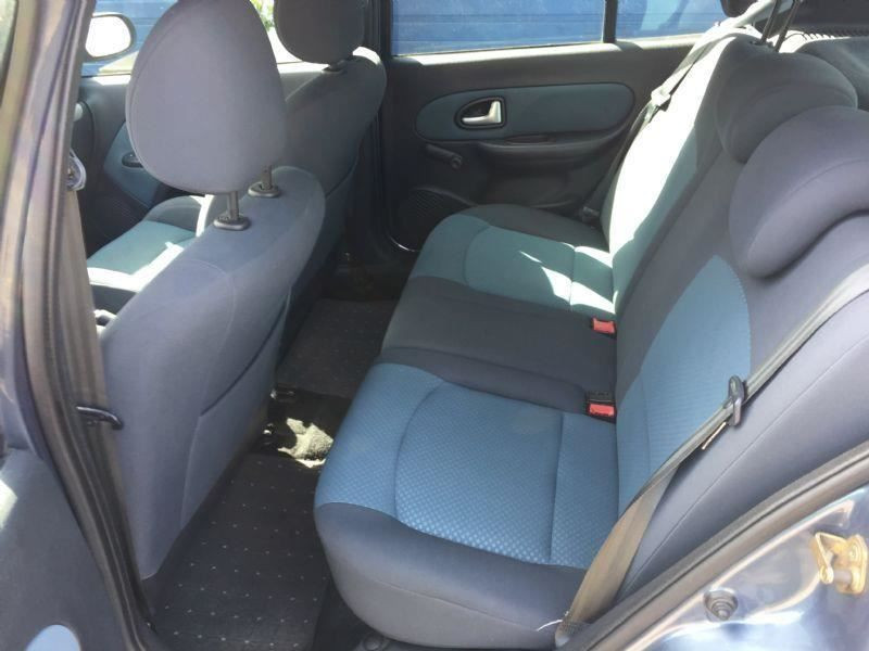 Renault Clio 1.4-16v community