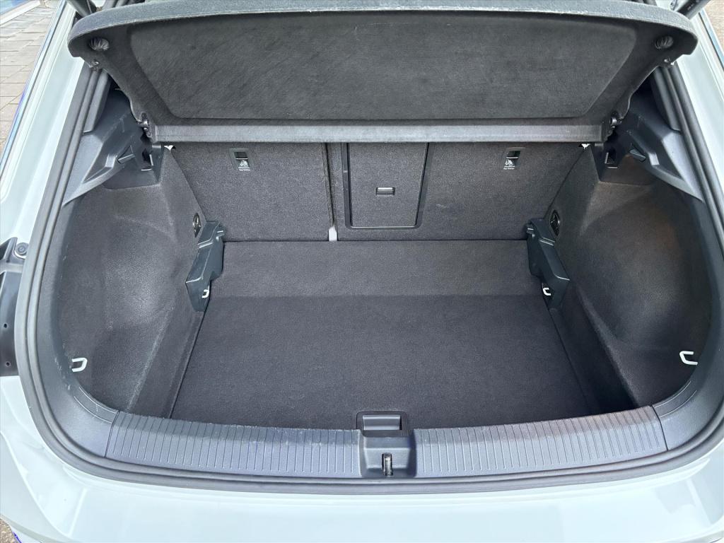 Volkswagen T-roc 1.5 tsi 150pk 7-dsg sport business r| adapt cruise|navi|le