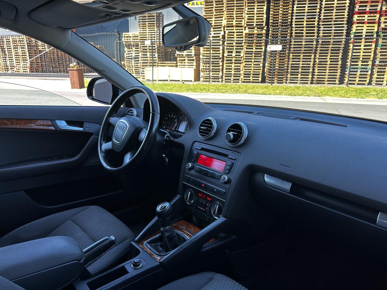 Audi A3 Sportback 1.4 TFSI Ambiente/APK/CRUISE CONTR/XENON/