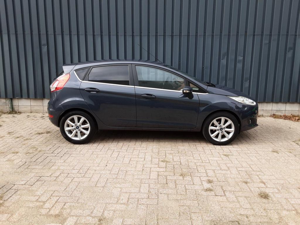 Ford Fiesta 1.0 ecoboost titanium