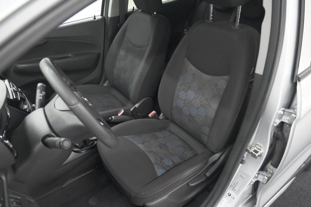 Opel Karl 1.0 rocks online edition | apple carplay | parkeersensoren | navi