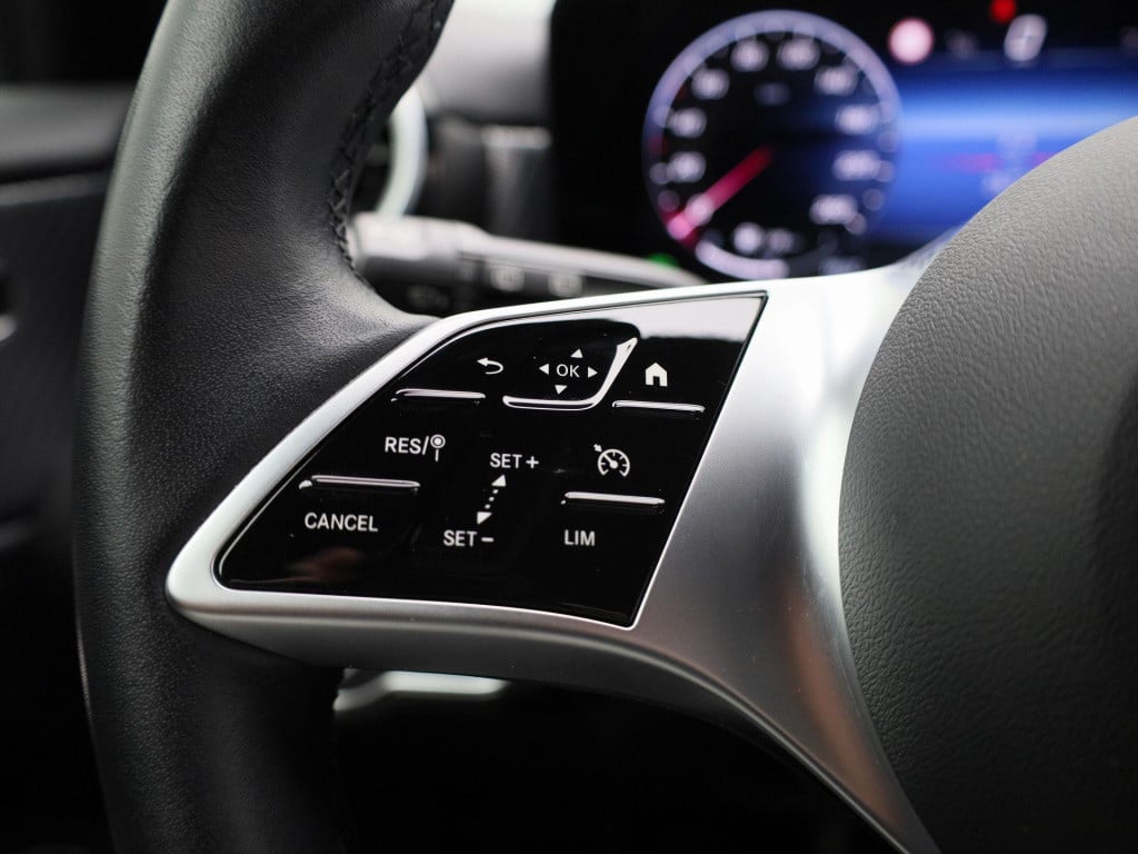 Mercedes-Benz A-Klasse 250 e luxury line | automaat | lmv | half leder | vi