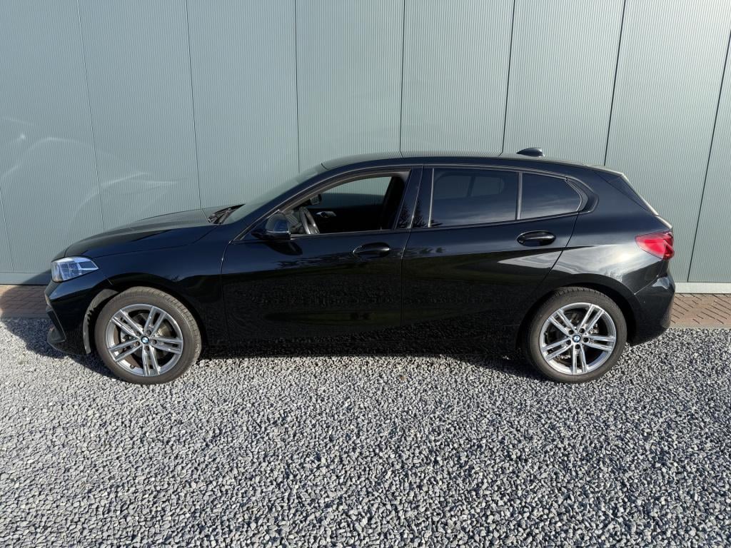 BMW 1 Serie 118i 140pk automaat high executive sportline 5-drs