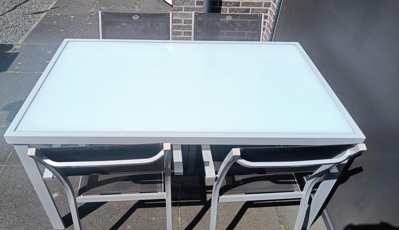 Tuintafel met 4 stoelen