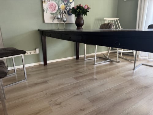 Teakhouten tafel