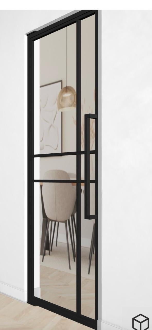 Nieuwe zwarte taatsdeur