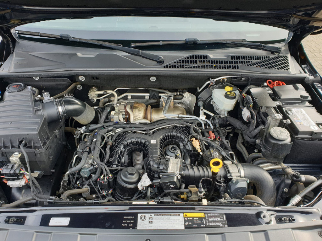 Volkswagen Amarok 3.0 tdi v6 4motion dark label