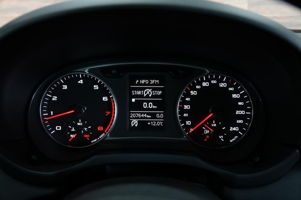 Audi A1 1.4 tfsi | stoelverw. | automaat | 18" | pdc |