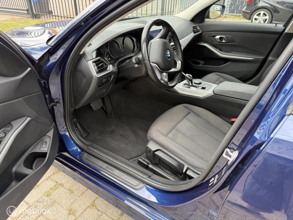 BMW 3-serie touring 320i high executive edition