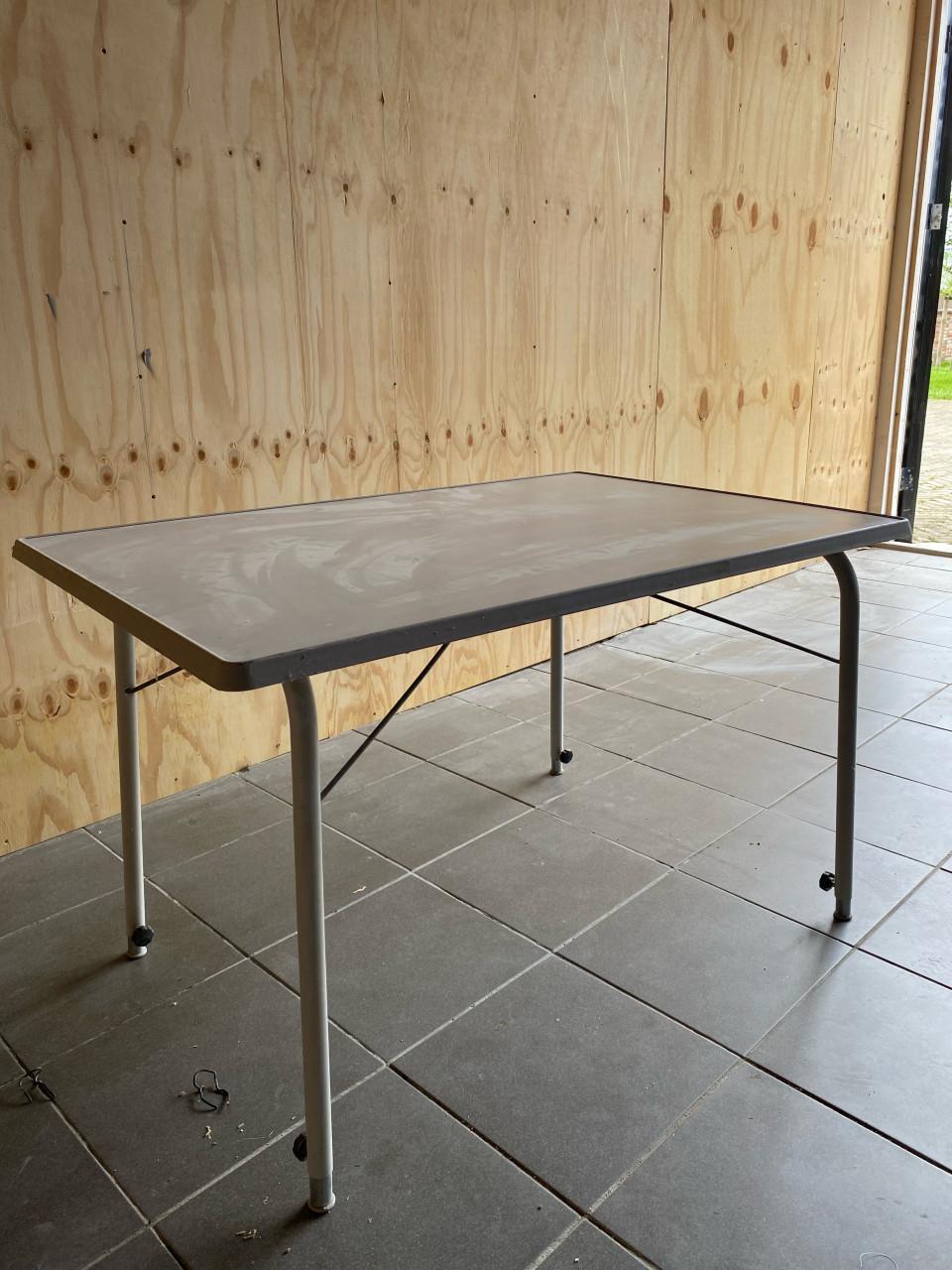 Camping tafel