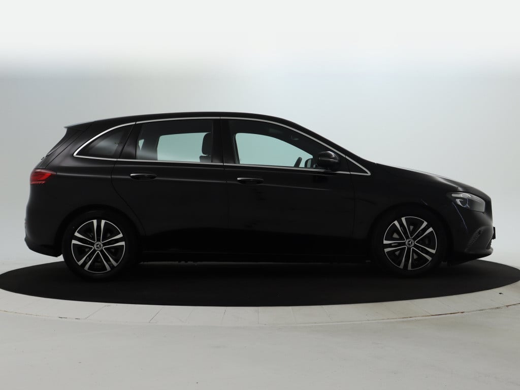Mercedes-Benz B-Klasse 180 star edition luxury line trekhaak | dodehoek ass