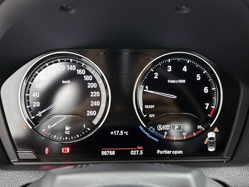 BMW 2-serie cabrio 220i high executive | automaat | lmv | leder | navigatie