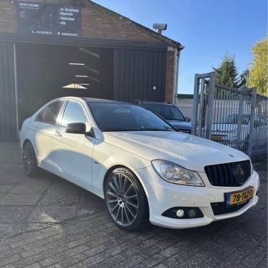 Mercedes C180 compressor 2012 Navi, Cruise