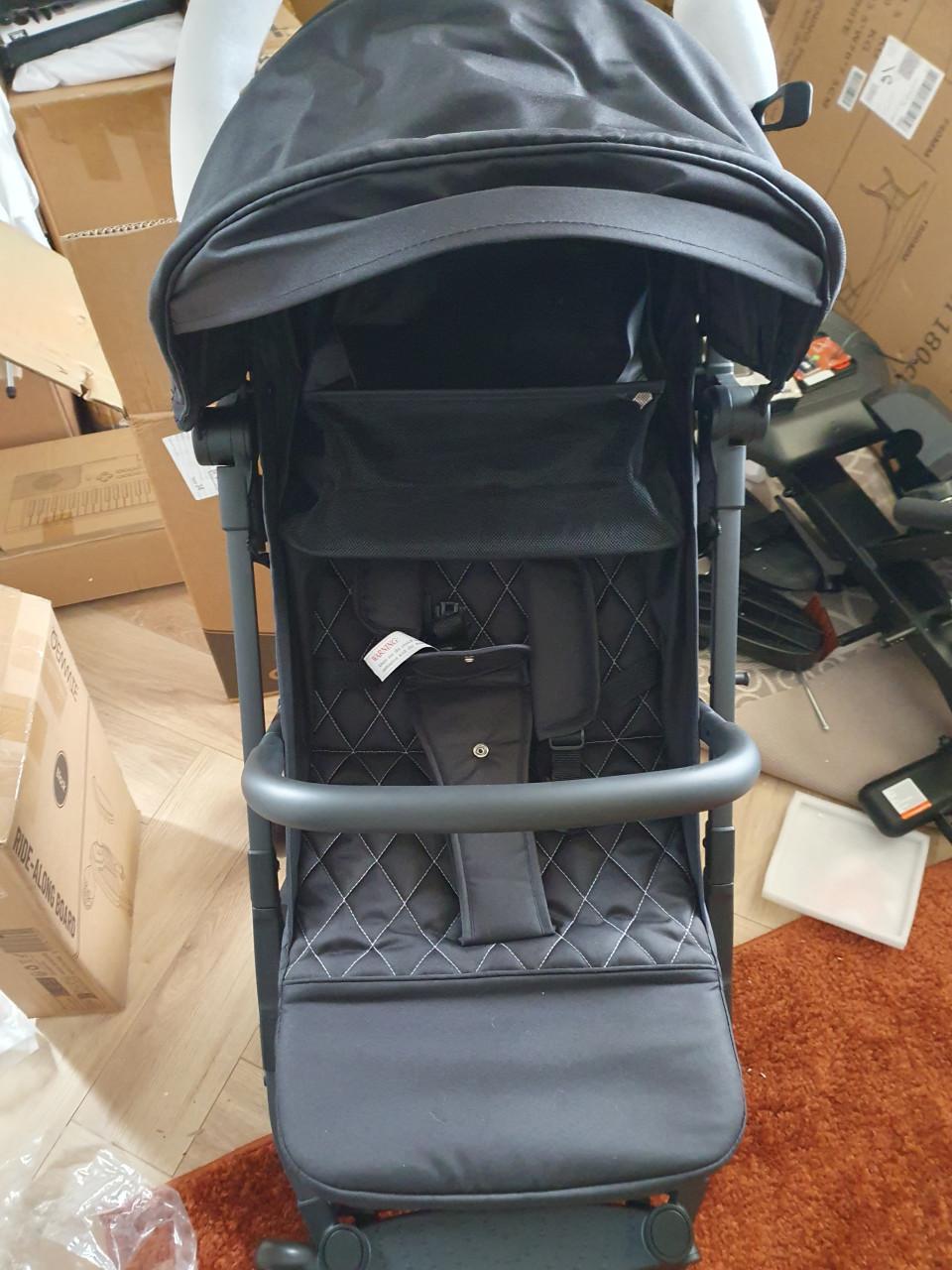 Oemmie kinderbuggy zwart nieuw in doos | 0-3 jaar / 15 kg