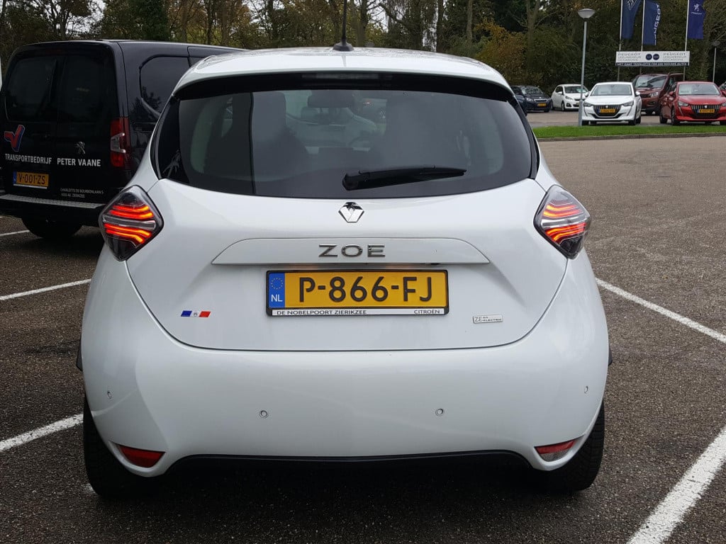 Renault Zoe 135pk intens (batterijkoop) 52kwh 3-fase navi | achteruitrijcam