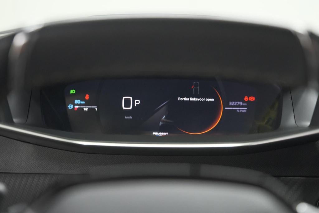 Peugeot 2008 1.2 hybrid 145 gt | camera | apple carplay | parkeersensoren