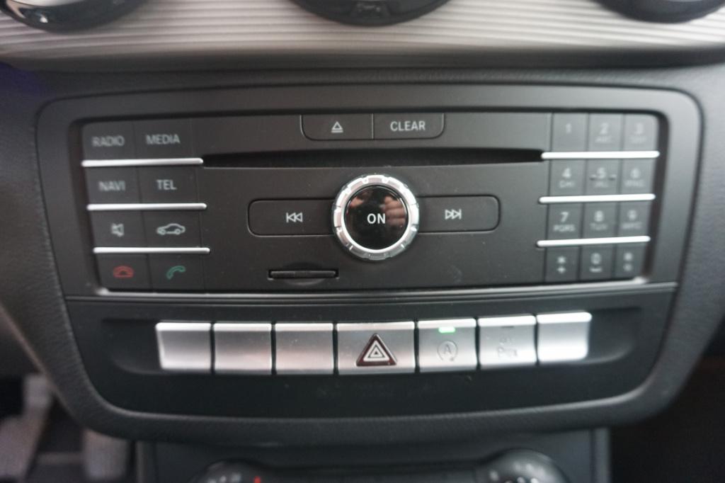 Mercedes-Benz B-Klasse 180 ambition style l facelift uitvoering l xenon l p