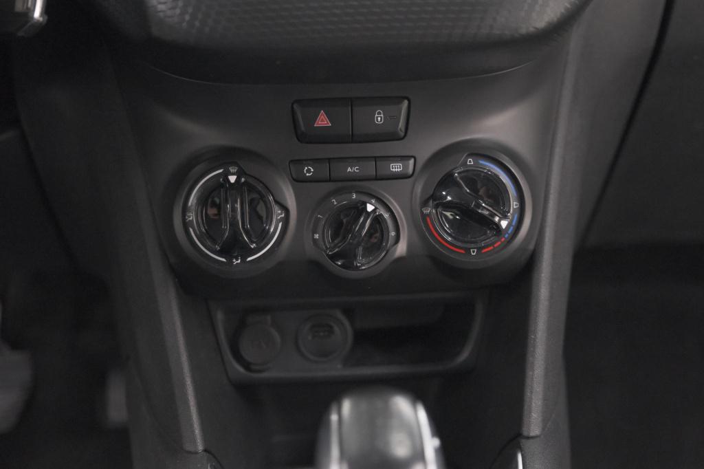 Peugeot 208 puretech 82 signature | apple carplay | parkeersensoren | navig