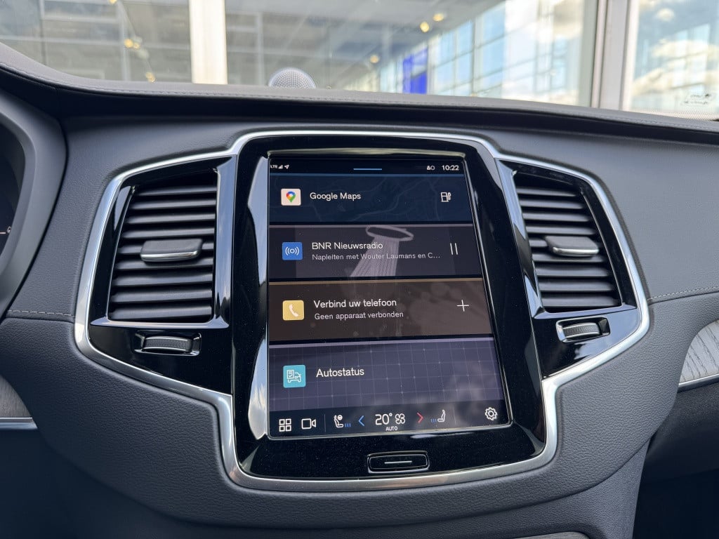 Volvo XC90 t8 455pk recharge ultra dark| full options!! b&w | luchtvering