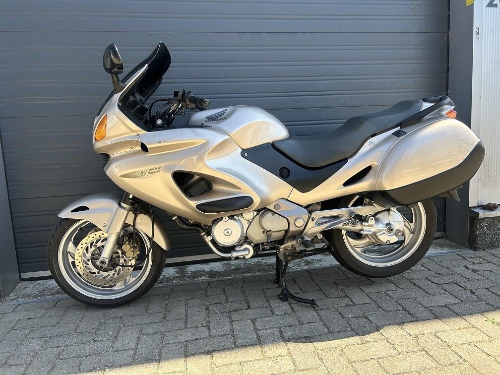 Inruilkoopje! Honda NT650V Deauville, betrouwbare en zuinige toermotor 1250