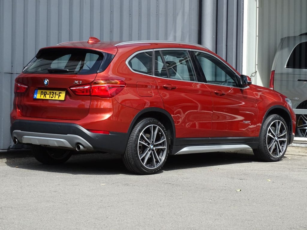 BMW X1 xdrive20i high executive