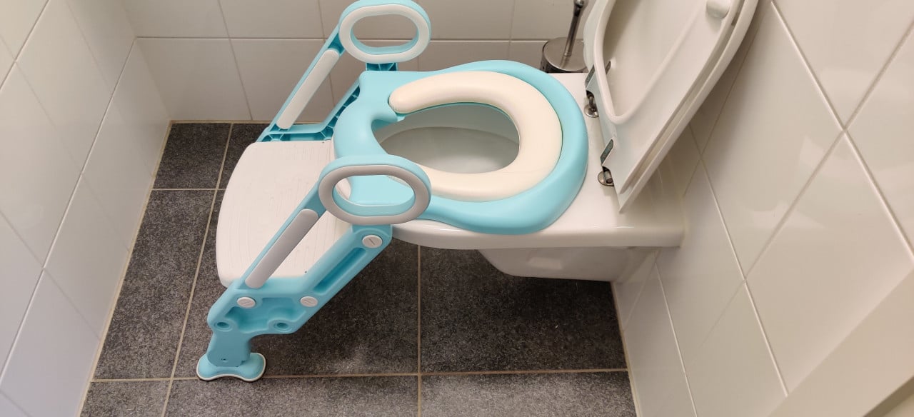 Wc verkleiner met trapje. Toilettrainer