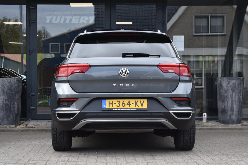 Volkswagen T-roc 1.0 tsi | panoramadak | camera | dealer onderhouden | nap 
