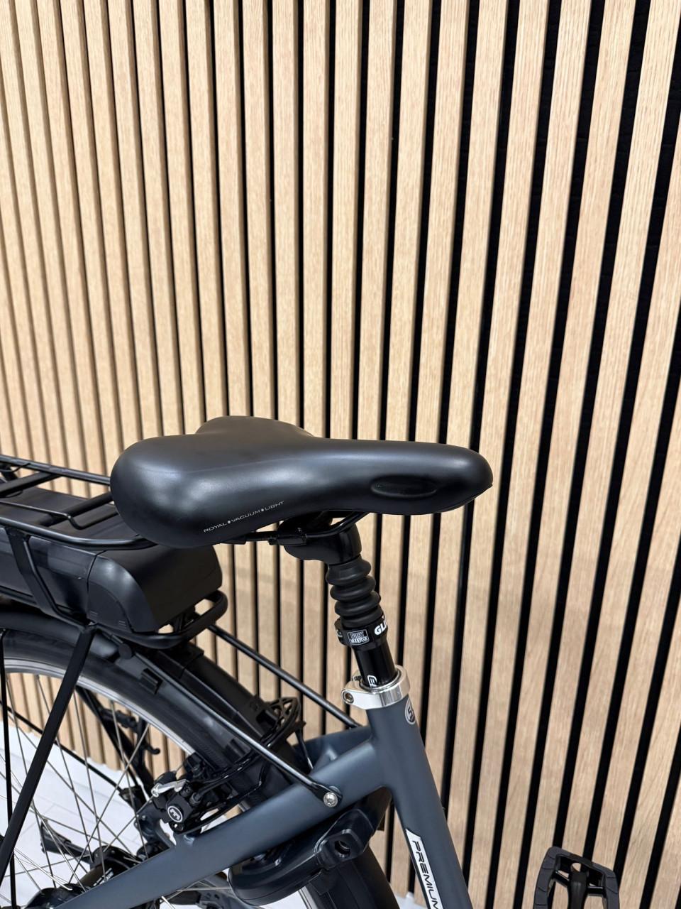 Velo de Ville Premium Bosch Active Line 50CM 6076KM 400Wh