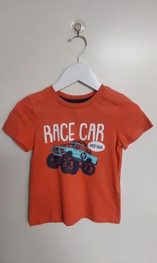 T-shirt van het merk C&A in maat 104