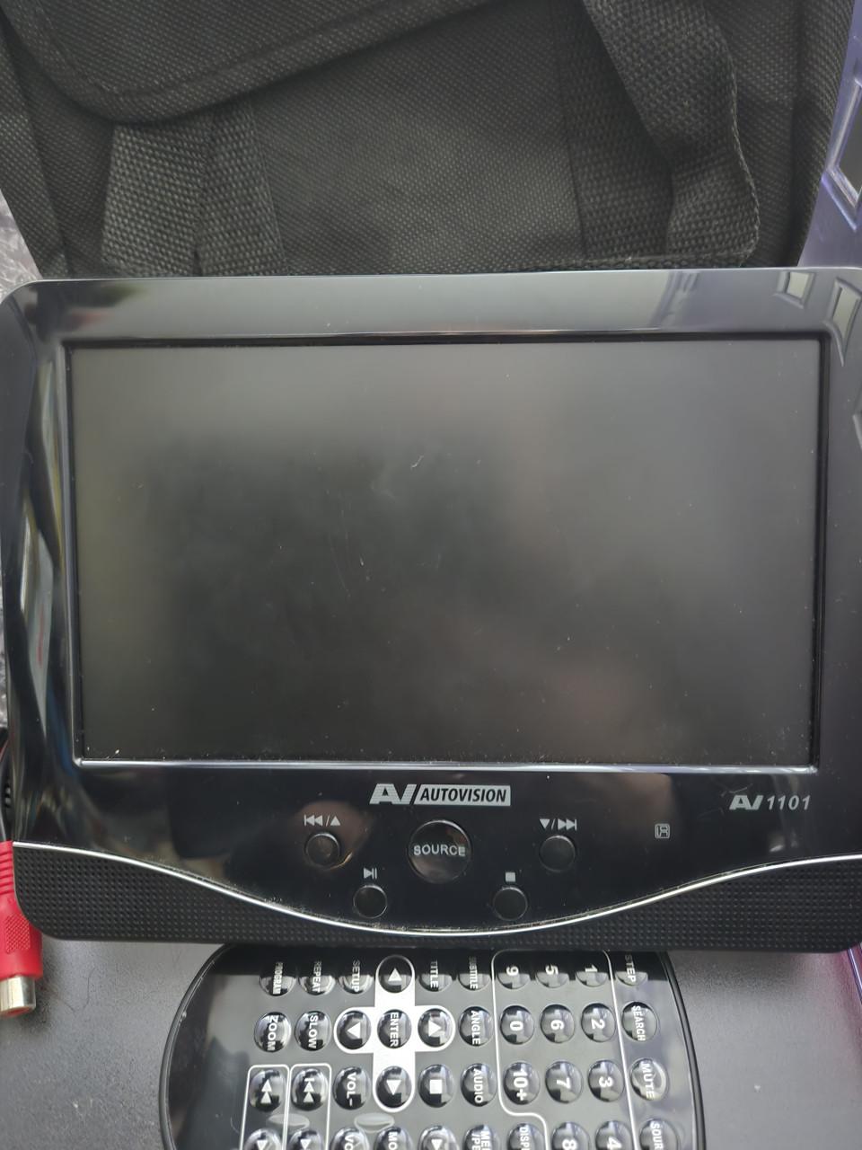 Autovision AV1101 draagbare DVD-speler voor in de auto.