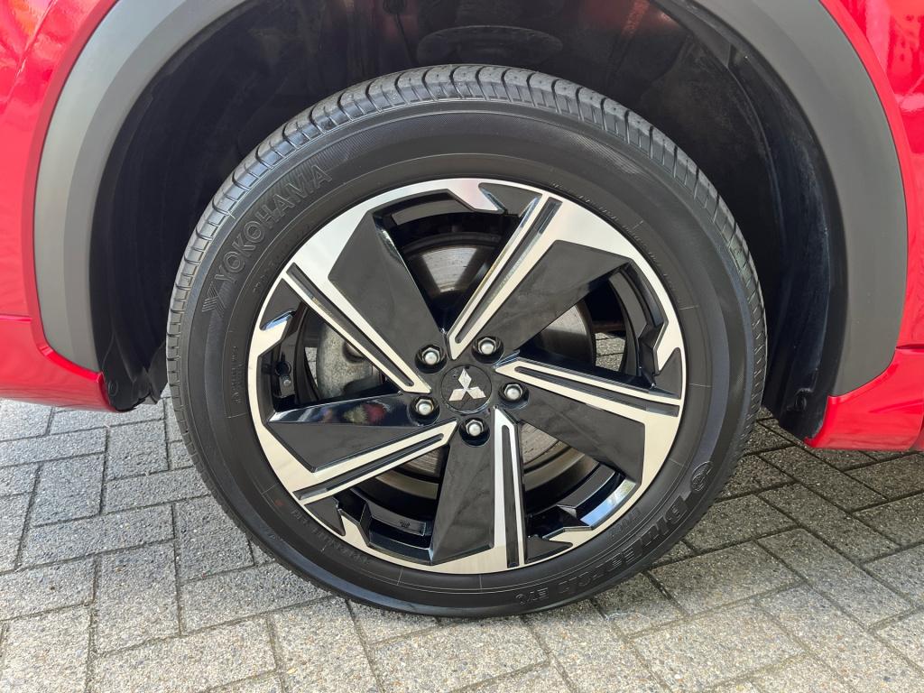 Mitsubishi Eclipse Cross 2.4 phev instyle|trekhaak|rijklaar