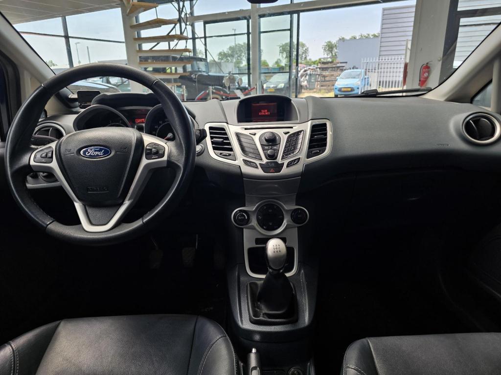 Ford Fiesta 1.25 titanium trekhaak 1e eigenaar