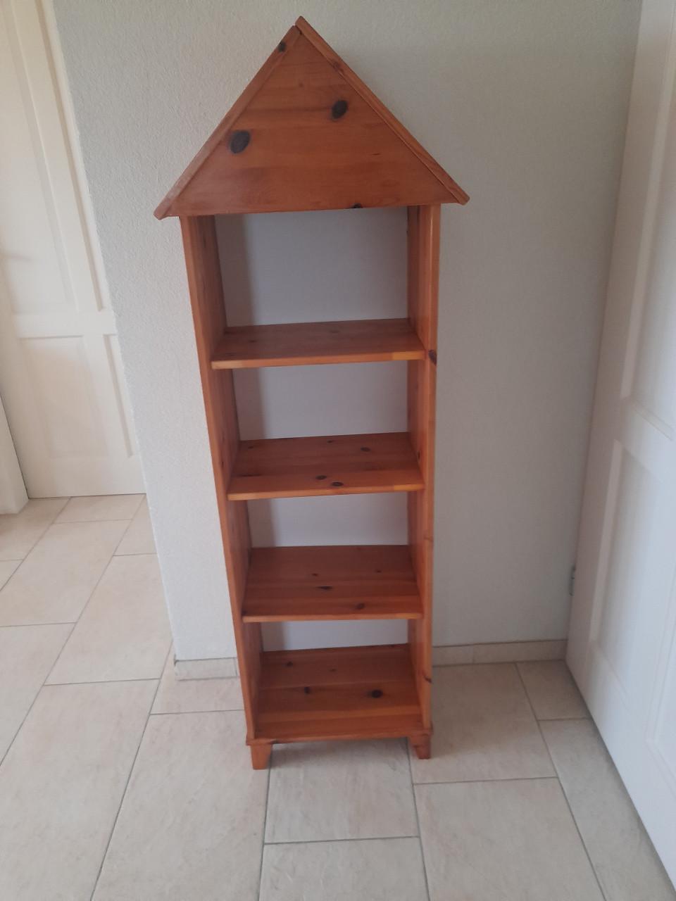 Boekenkastje  (in goede staat ) 51 x  34 x 153H