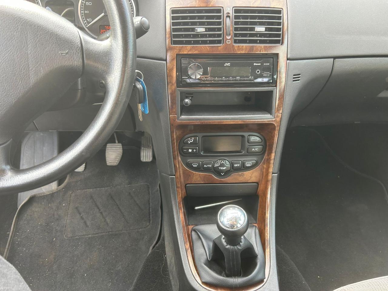 Peugeot 307 1.6-16V XT Premium NIEUWE APK/HOUT INTERIEUR!