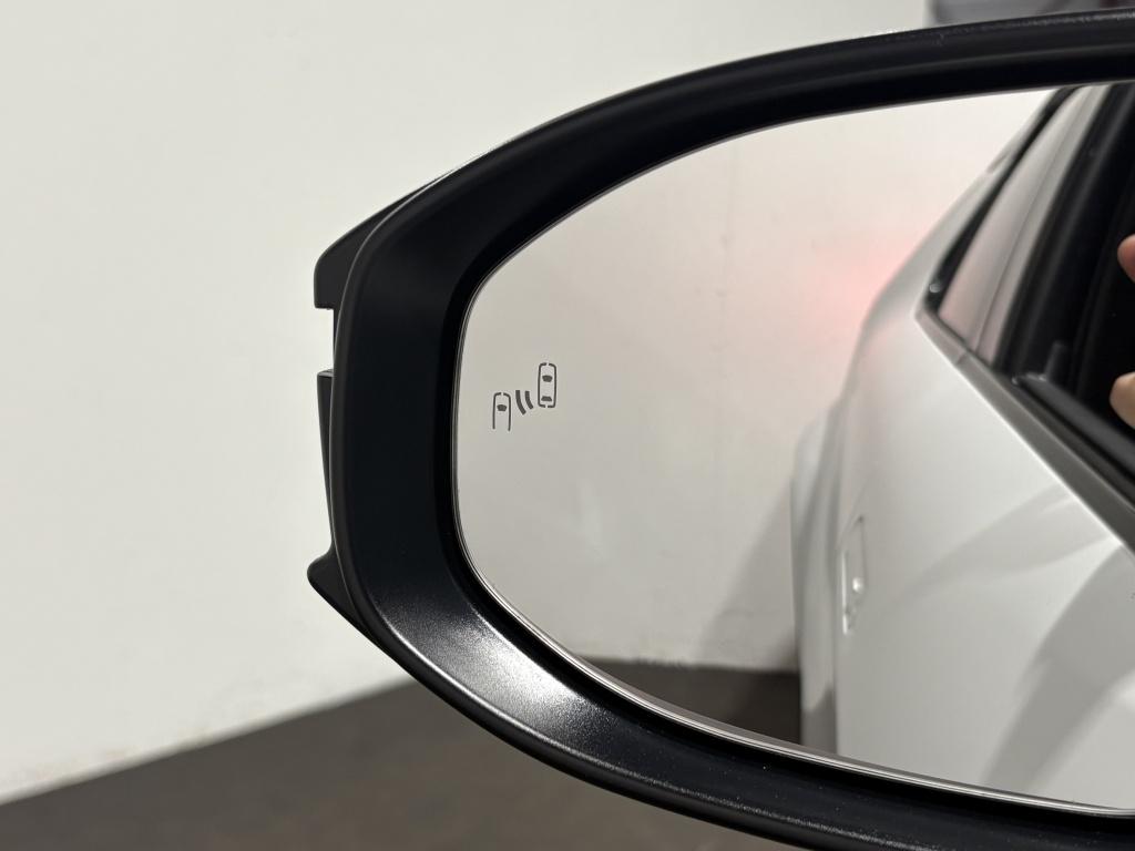 Toyota C-hr 1.8 hybrid 140 dynamic